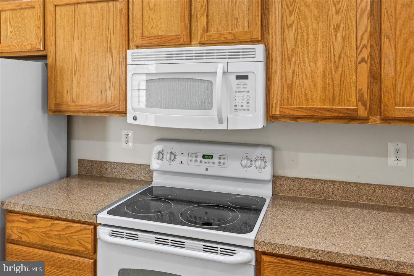 23 HIGHLANDER DR #41-2, FREDERICKSBURG, Virginia 22406, 2 Bedrooms Bedrooms, ,2 BathroomsBathrooms,Residential,For sale,23 HIGHLANDER DR #41-2,VAST2038240 MLS # VAST2038240