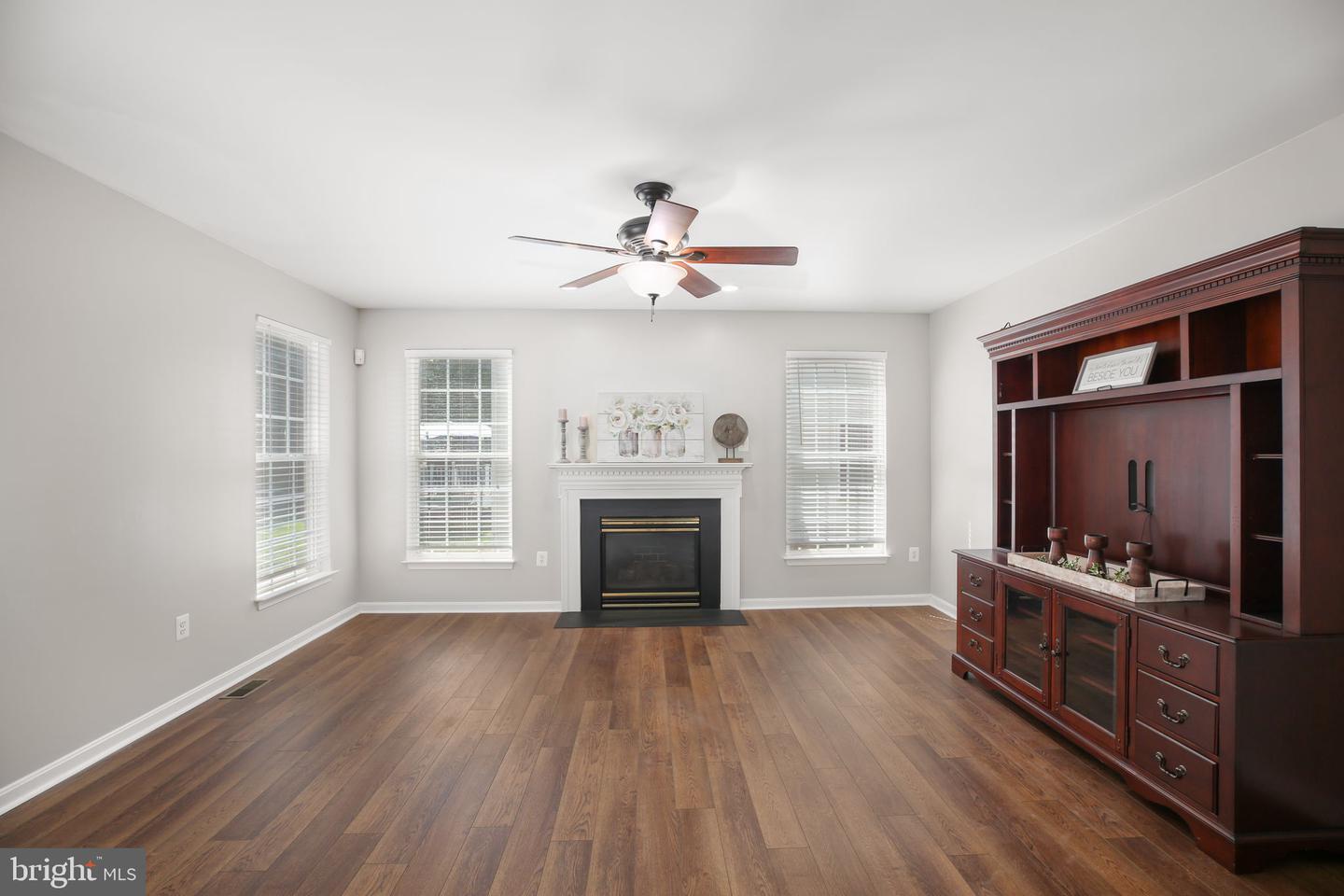 10407 NAPOLEON ST, FREDERICKSBURG, Virginia 22408, 4 Bedrooms Bedrooms, ,2 BathroomsBathrooms,Residential,For sale,10407 NAPOLEON ST,VASP2034696 MLS # VASP2034696