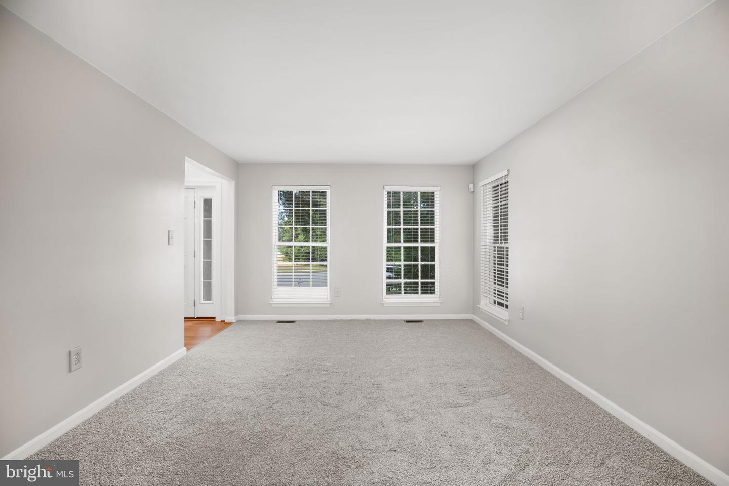 10407 NAPOLEON ST, FREDERICKSBURG, Virginia 22408, 4 Bedrooms Bedrooms, ,2 BathroomsBathrooms,Residential,For sale,10407 NAPOLEON ST,VASP2034696 MLS # VASP2034696