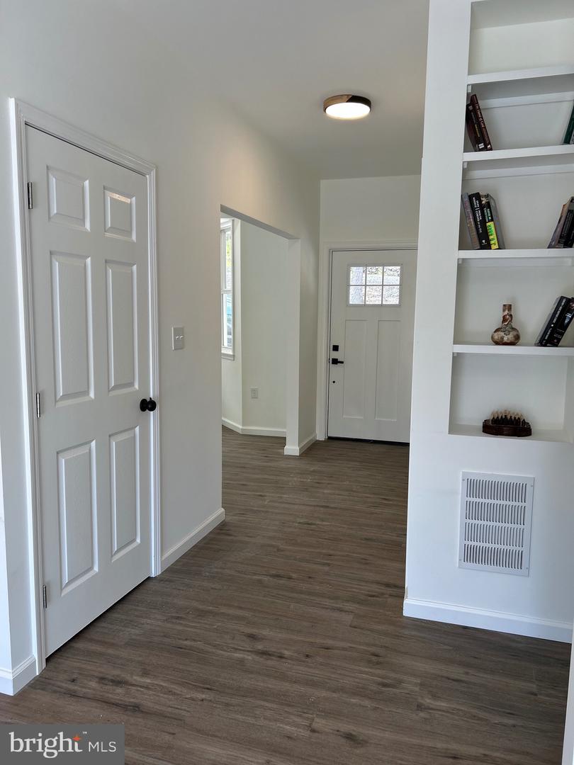 207 OTTER TRL, WINCHESTER, Virginia 22602, 3 Bedrooms Bedrooms, ,2 BathroomsBathrooms,Residential,For sale,207 OTTER TRL,VAFV2035632 MLS # VAFV2035632