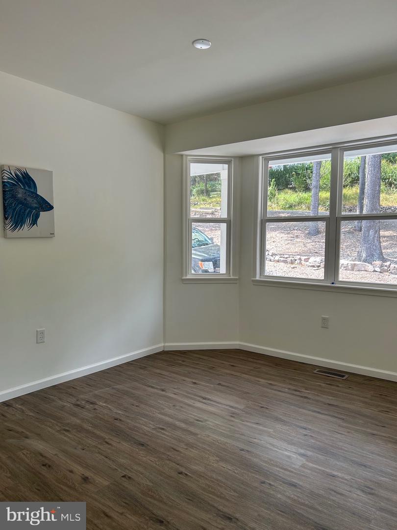 207 OTTER TRL, WINCHESTER, Virginia 22602, 3 Bedrooms Bedrooms, ,2 BathroomsBathrooms,Residential,For sale,207 OTTER TRL,VAFV2035632 MLS # VAFV2035632