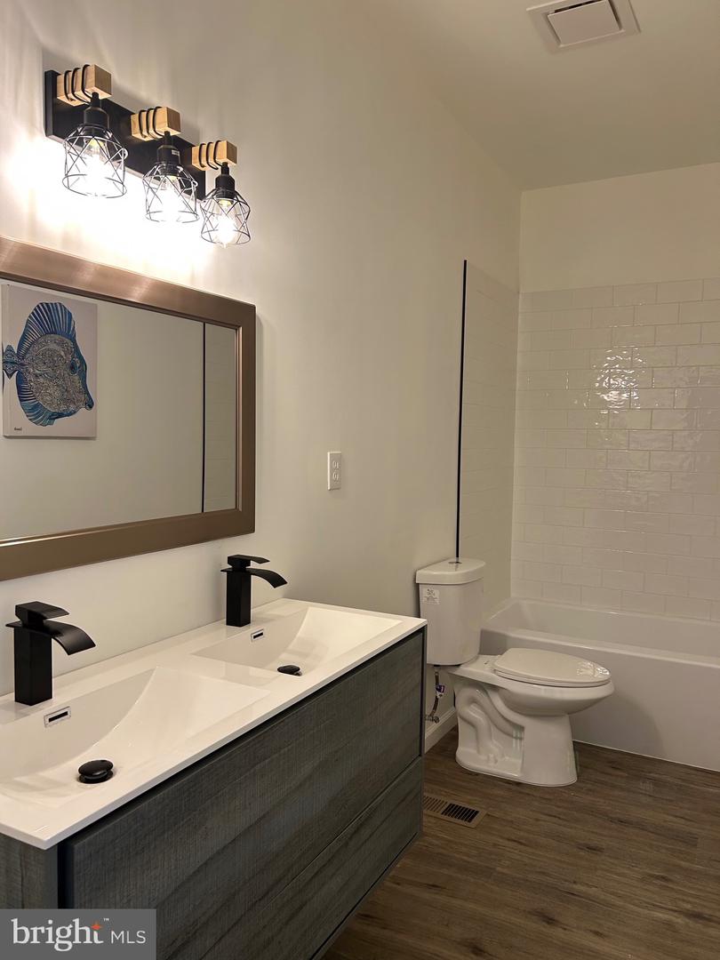 207 OTTER TRL, WINCHESTER, Virginia 22602, 3 Bedrooms Bedrooms, ,2 BathroomsBathrooms,Residential,For sale,207 OTTER TRL,VAFV2035632 MLS # VAFV2035632
