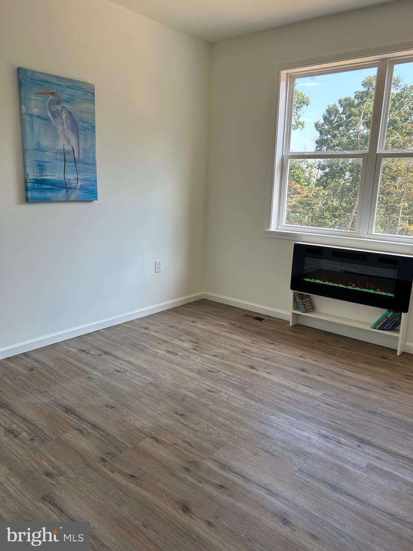 207 OTTER TRL, WINCHESTER, Virginia 22602, 3 Bedrooms Bedrooms, ,2 BathroomsBathrooms,Residential,For sale,207 OTTER TRL,VAFV2035632 MLS # VAFV2035632
