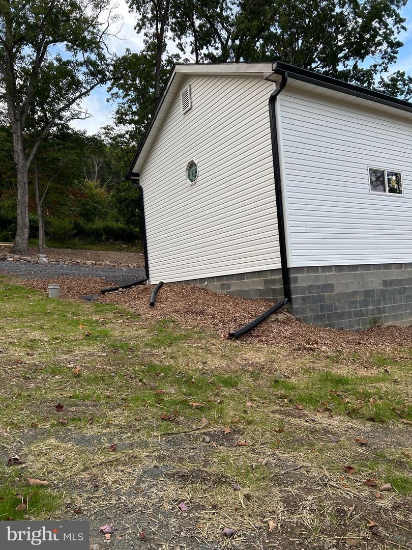 207 OTTER TRL, WINCHESTER, Virginia 22602, 3 Bedrooms Bedrooms, ,2 BathroomsBathrooms,Residential,For sale,207 OTTER TRL,VAFV2035632 MLS # VAFV2035632