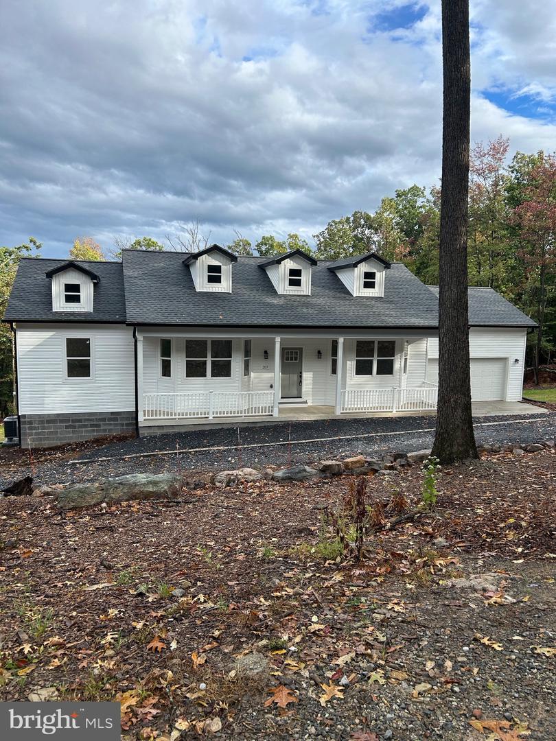 207 OTTER TRL, WINCHESTER, Virginia 22602, 3 Bedrooms Bedrooms, ,2 BathroomsBathrooms,Residential,For sale,207 OTTER TRL,VAFV2035632 MLS # VAFV2035632