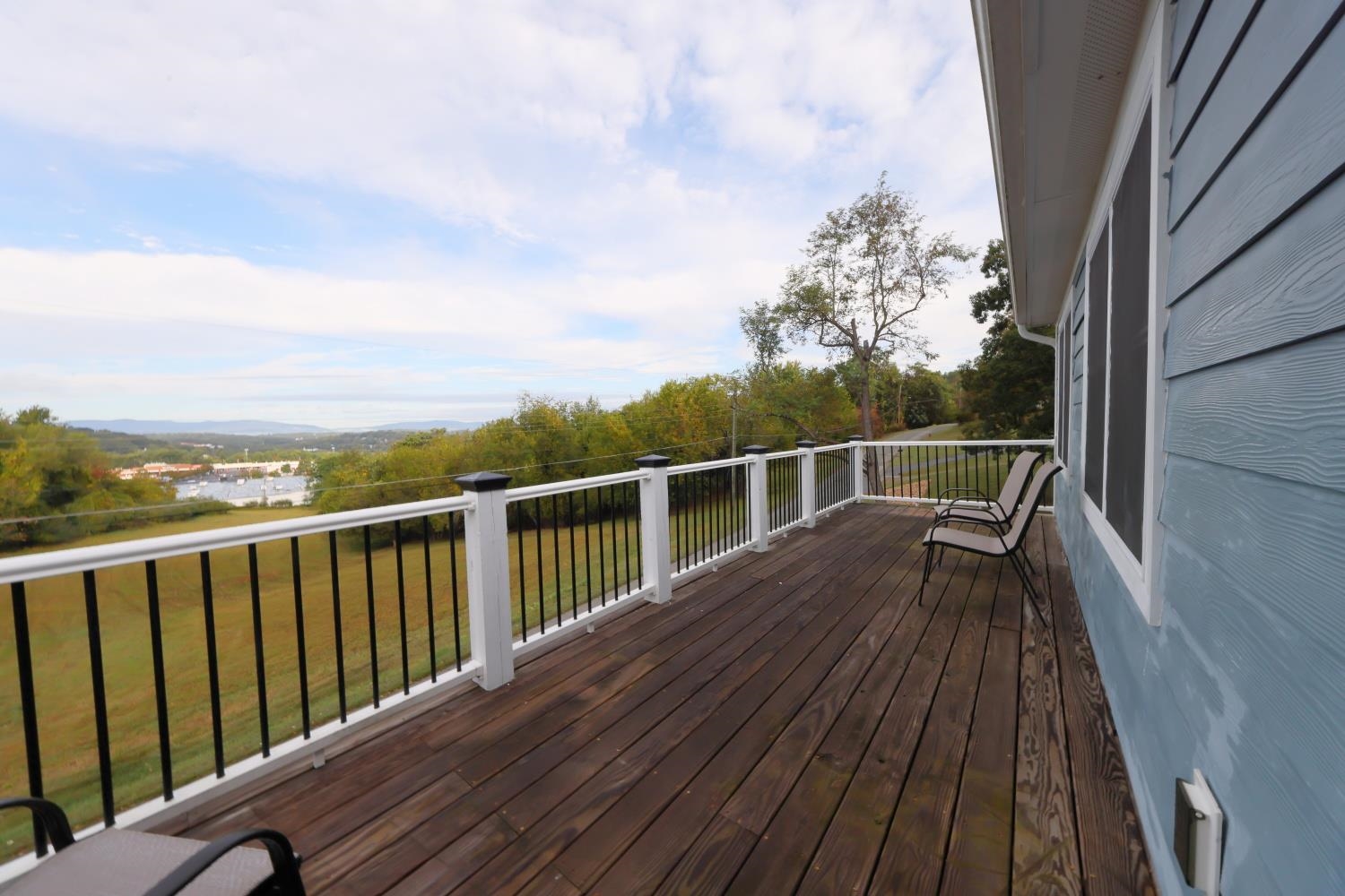 715 AMHERST RD, STAUNTON, Virginia 24401, 3 Bedrooms Bedrooms, ,3 BathroomsBathrooms,Residential,715 AMHERST RD,669500 MLS # 669500