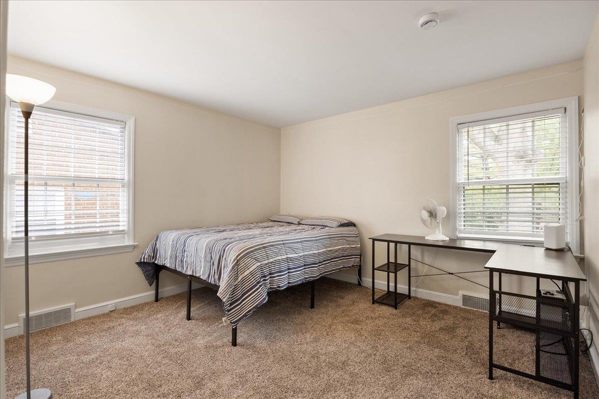1403 CRAWFORD AVE, HARRISONBURG, Virginia 22801, 4 Bedrooms Bedrooms, ,2 BathroomsBathrooms,Residential,1403 CRAWFORD AVE,669501 MLS # 669501