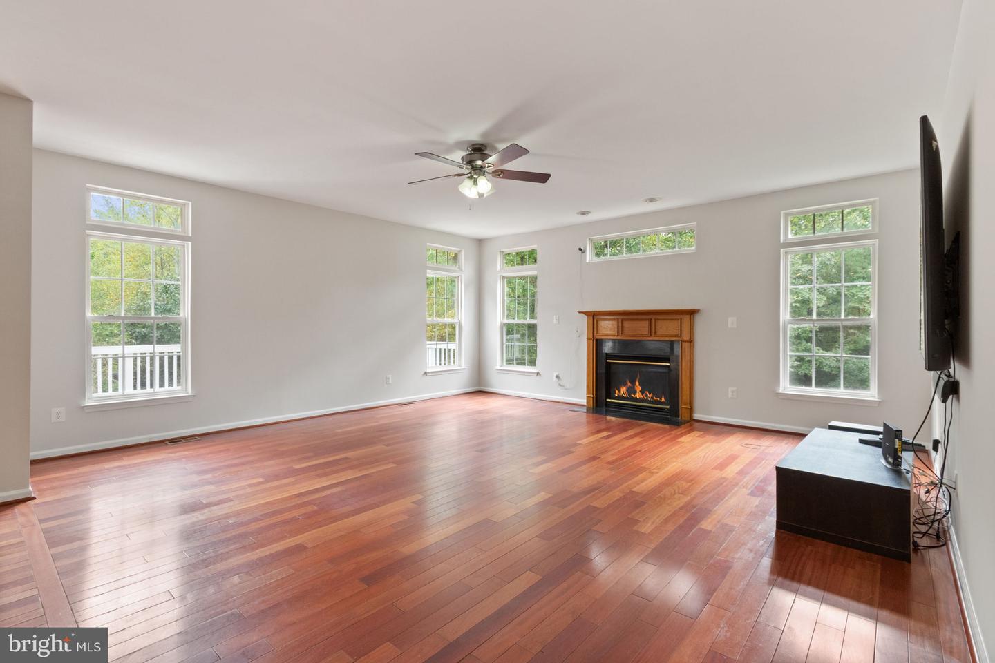 11 EDWIN CT, FREDERICKSBURG, Virginia 22405, 4 Bedrooms Bedrooms, ,3 BathroomsBathrooms,Residential,For sale,11 EDWIN CT,VAST2041988 MLS # VAST2041988