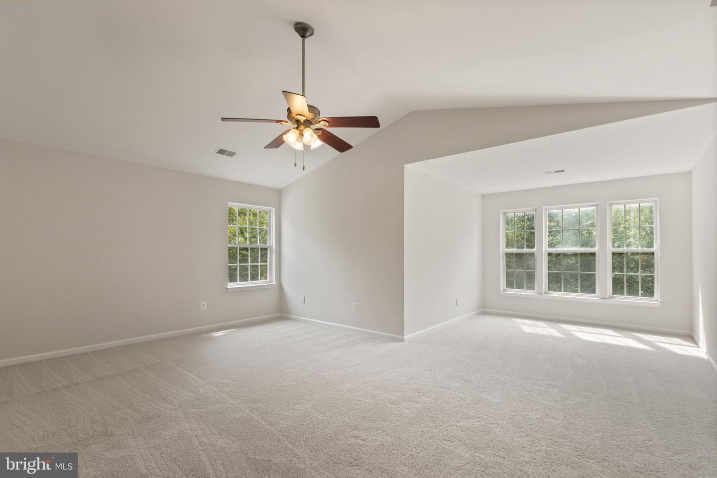11 EDWIN CT, FREDERICKSBURG, Virginia 22405, 4 Bedrooms Bedrooms, ,3 BathroomsBathrooms,Residential,For sale,11 EDWIN CT,VAST2041988 MLS # VAST2041988