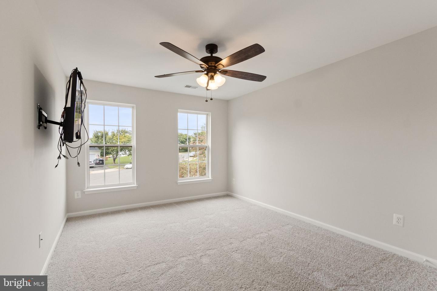 11 EDWIN CT, FREDERICKSBURG, Virginia 22405, 4 Bedrooms Bedrooms, ,3 BathroomsBathrooms,Residential,For sale,11 EDWIN CT,VAST2041988 MLS # VAST2041988