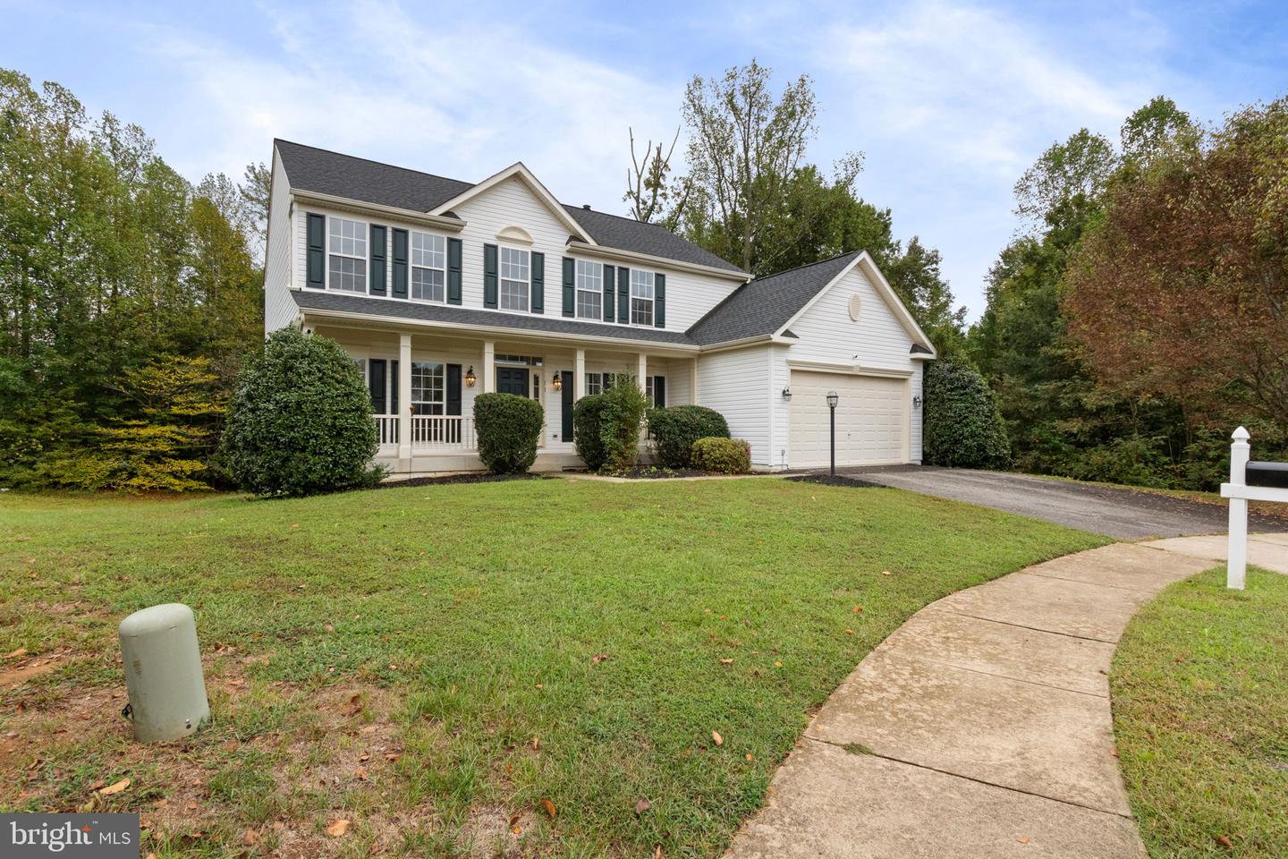 11 EDWIN CT, FREDERICKSBURG, Virginia 22405, 4 Bedrooms Bedrooms, ,3 BathroomsBathrooms,Residential,For sale,11 EDWIN CT,VAST2041988 MLS # VAST2041988