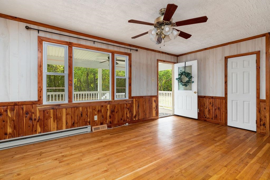 1567 BLUE GRASS HOLLOW RD, MILLBORO, Virginia 24460, 3 Bedrooms Bedrooms, ,2 BathroomsBathrooms,Residential,1567 BLUE GRASS HOLLOW RD,669479 MLS # 669479