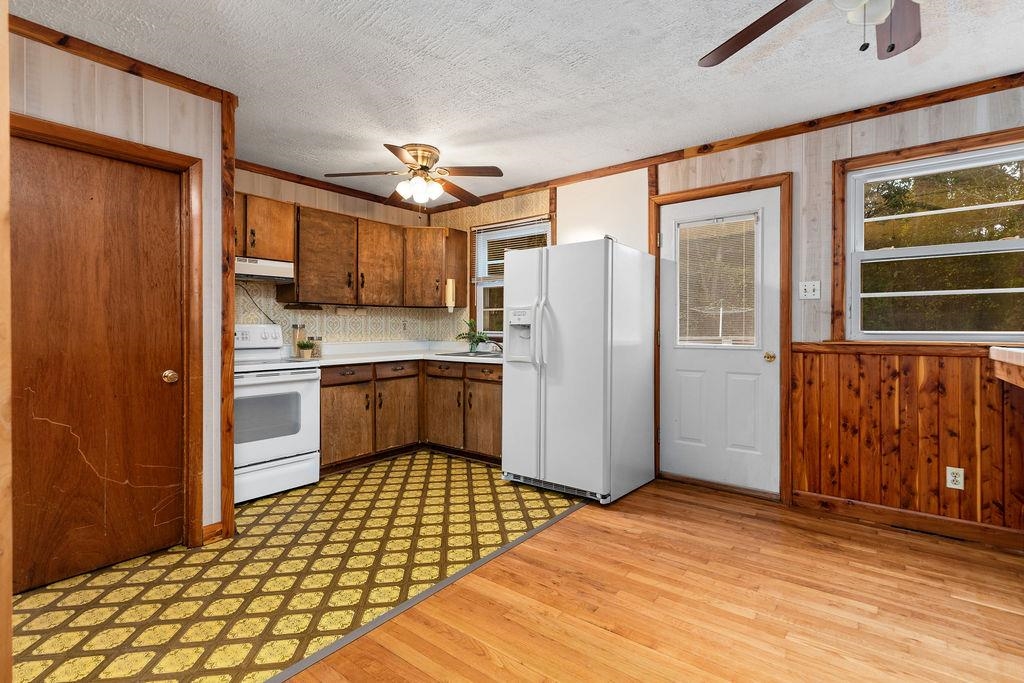 1567 BLUE GRASS HOLLOW RD, MILLBORO, Virginia 24460, 3 Bedrooms Bedrooms, ,2 BathroomsBathrooms,Residential,1567 BLUE GRASS HOLLOW RD,669479 MLS # 669479