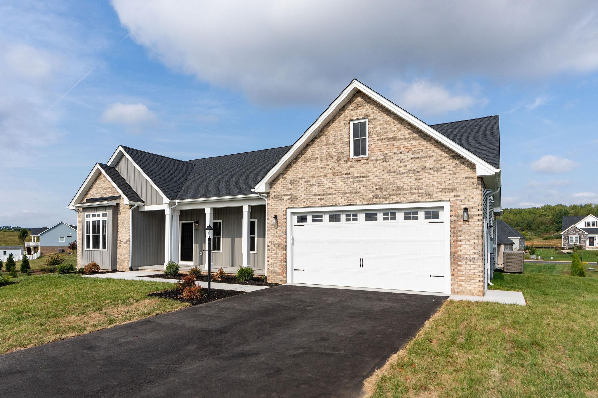 504 ROSEWOOD CT, WAYNESBORO, Virginia 22980, 4 Bedrooms Bedrooms, ,2 BathroomsBathrooms,Residential,504 ROSEWOOD CT,669485 MLS # 669485