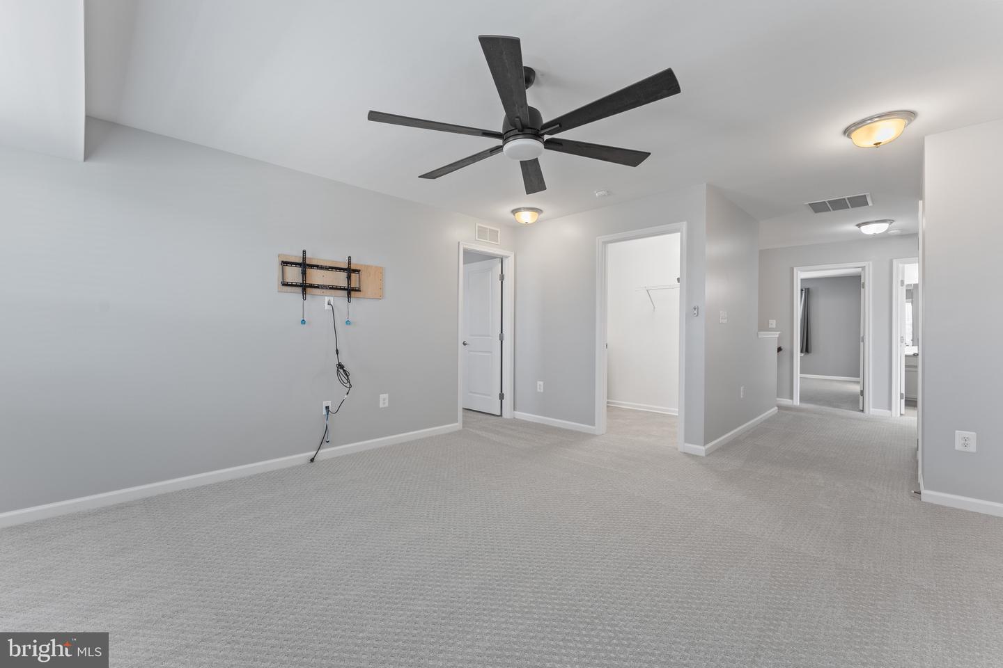 2411 WALTHALL CT, FREDERICKSBURG, Virginia 22408, 4 Bedrooms Bedrooms, ,3 BathroomsBathrooms,Residential,For sale,2411 WALTHALL CT,VASP2035686 MLS # VASP2035686