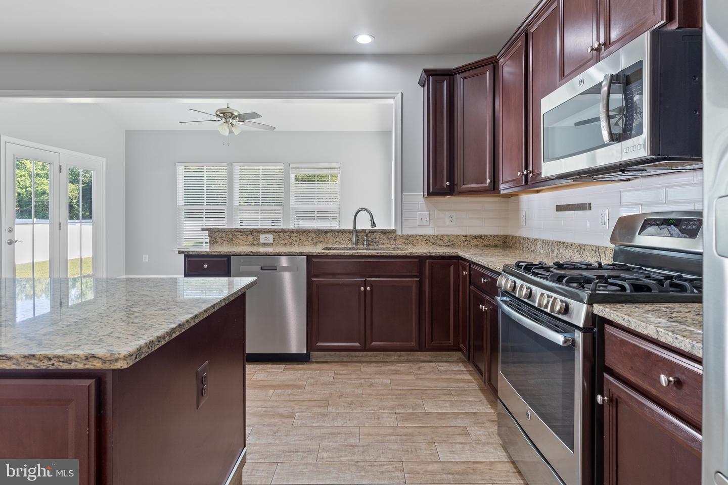 2411 WALTHALL CT, FREDERICKSBURG, Virginia 22408, 4 Bedrooms Bedrooms, ,3 BathroomsBathrooms,Residential,For sale,2411 WALTHALL CT,VASP2035686 MLS # VASP2035686