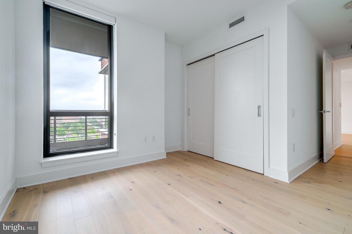 1211 VAN ST SE #806, WASHINGTON, District Of Columbia 20003, 2 Bedrooms Bedrooms, ,2 BathroomsBathrooms,Residential,For sale,1211 VAN ST SE #806,DCDC2216590 MLS # DCDC2216590