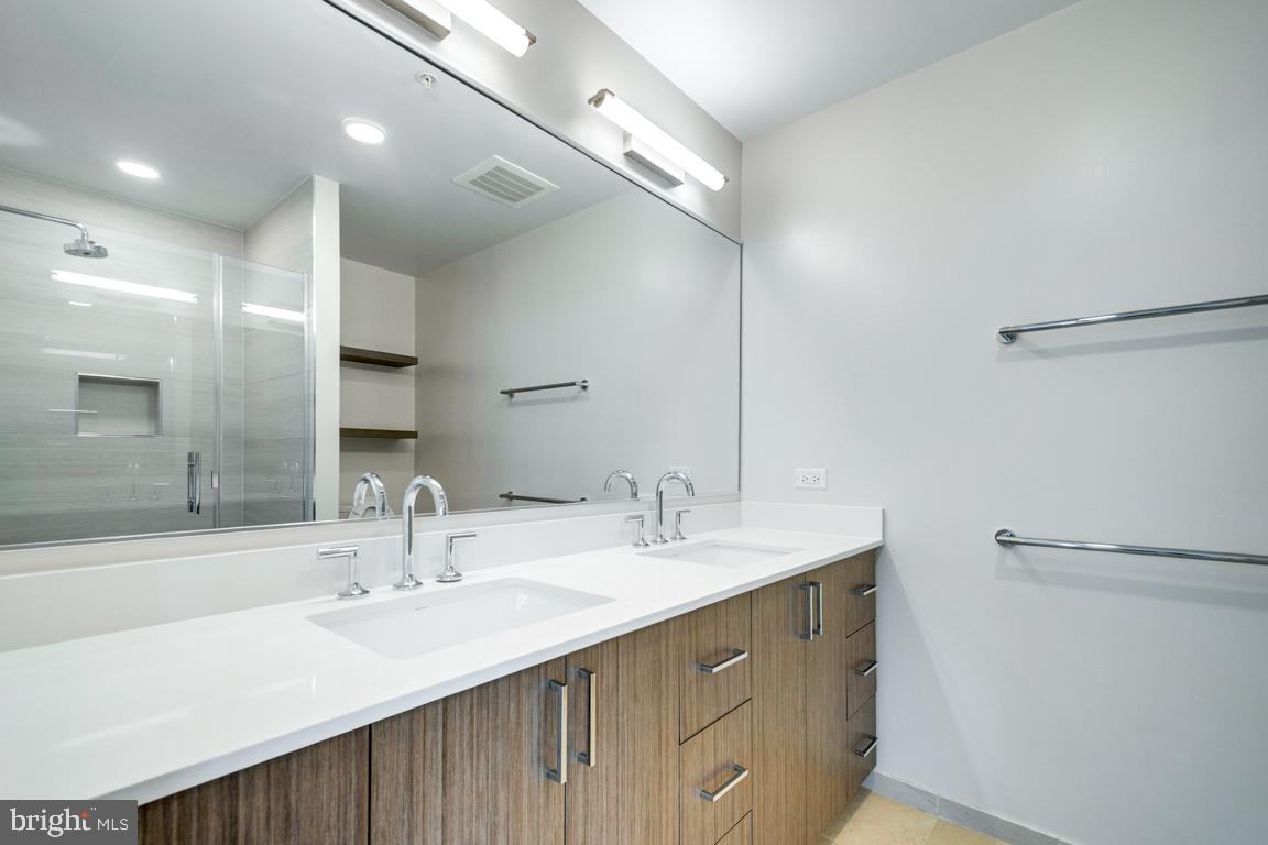 1211 VAN ST SE #806, WASHINGTON, District Of Columbia 20003, 2 Bedrooms Bedrooms, ,2 BathroomsBathrooms,Residential,For sale,1211 VAN ST SE #806,DCDC2216590 MLS # DCDC2216590