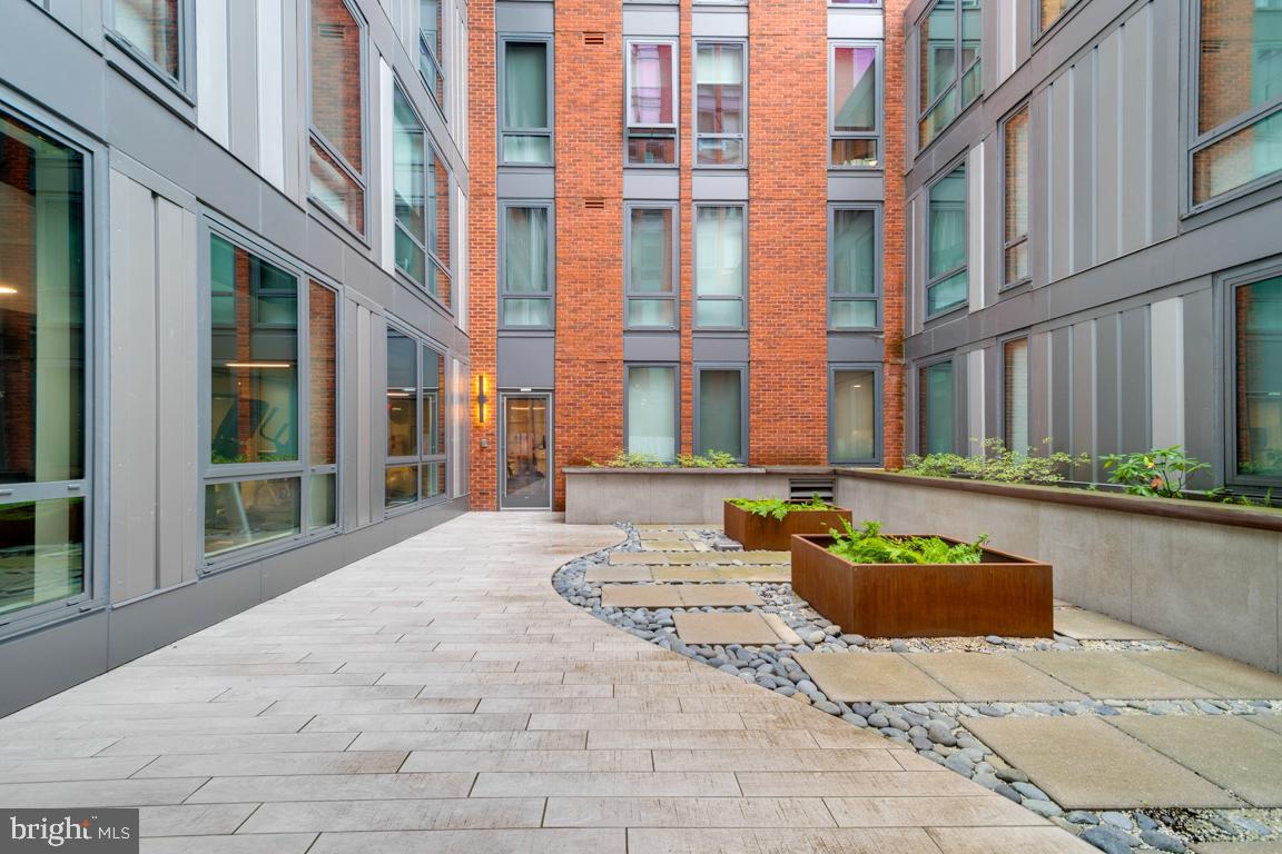 1211 VAN ST SE #806, WASHINGTON, District Of Columbia 20003, 2 Bedrooms Bedrooms, ,2 BathroomsBathrooms,Residential,For sale,1211 VAN ST SE #806,DCDC2216590 MLS # DCDC2216590
