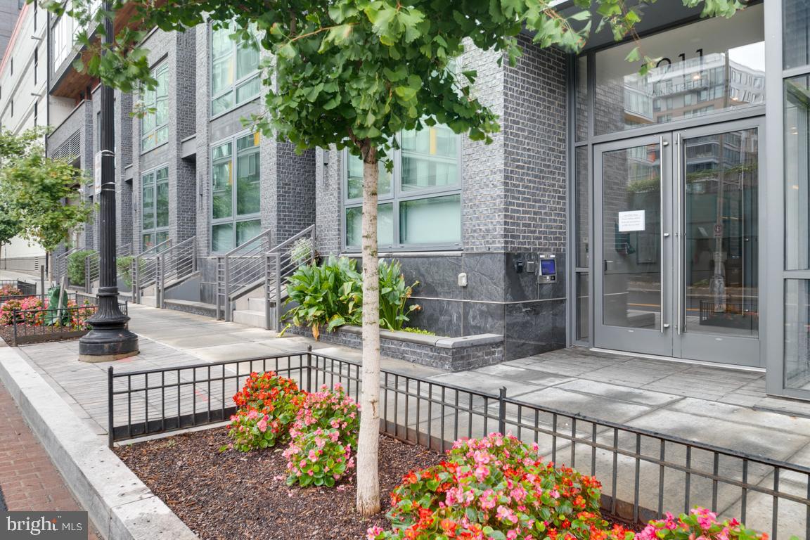 1211 VAN ST SE #806, WASHINGTON, District Of Columbia 20003, 2 Bedrooms Bedrooms, ,2 BathroomsBathrooms,Residential,For sale,1211 VAN ST SE #806,DCDC2216590 MLS # DCDC2216590