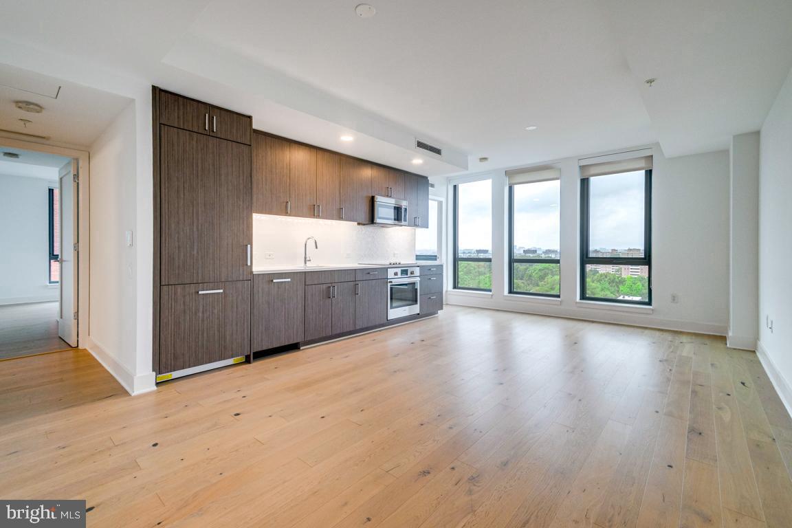 1211 VAN ST SE #806, WASHINGTON, District Of Columbia 20003, 2 Bedrooms Bedrooms, ,2 BathroomsBathrooms,Residential,For sale,1211 VAN ST SE #806,DCDC2216590 MLS # DCDC2216590