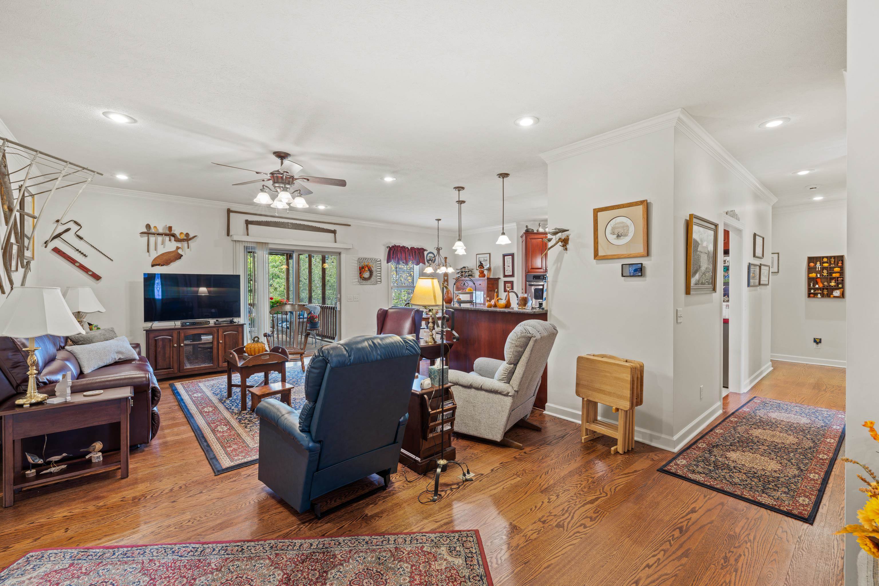 1529 MT CRAWFORD AVE, BRIDGEWATER, Virginia 22812, 4 Bedrooms Bedrooms, ,3 BathroomsBathrooms,Residential,1529 MT CRAWFORD AVE,669493 MLS # 669493