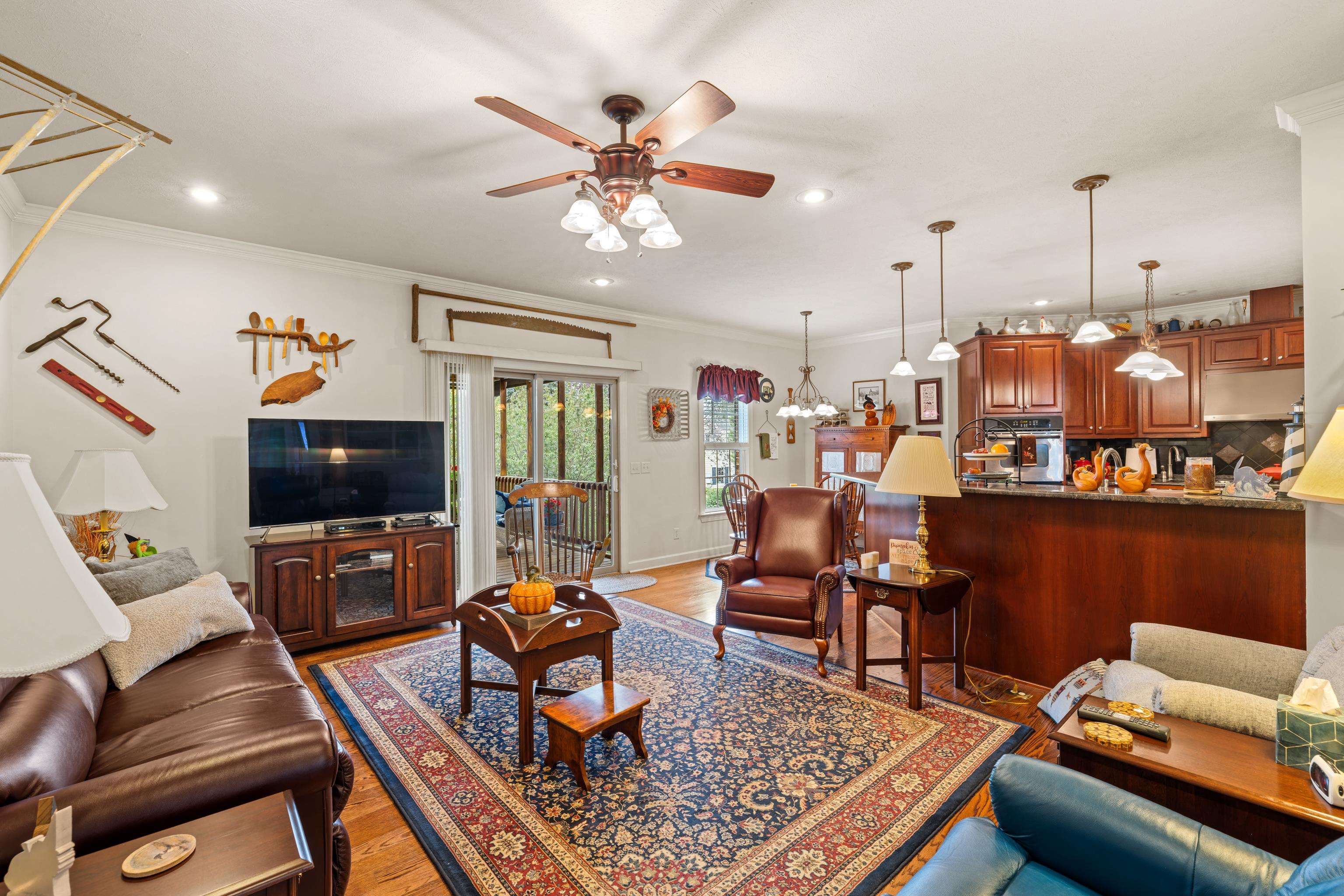 1529 MT CRAWFORD AVE, BRIDGEWATER, Virginia 22812, 4 Bedrooms Bedrooms, ,3 BathroomsBathrooms,Residential,1529 MT CRAWFORD AVE,669493 MLS # 669493