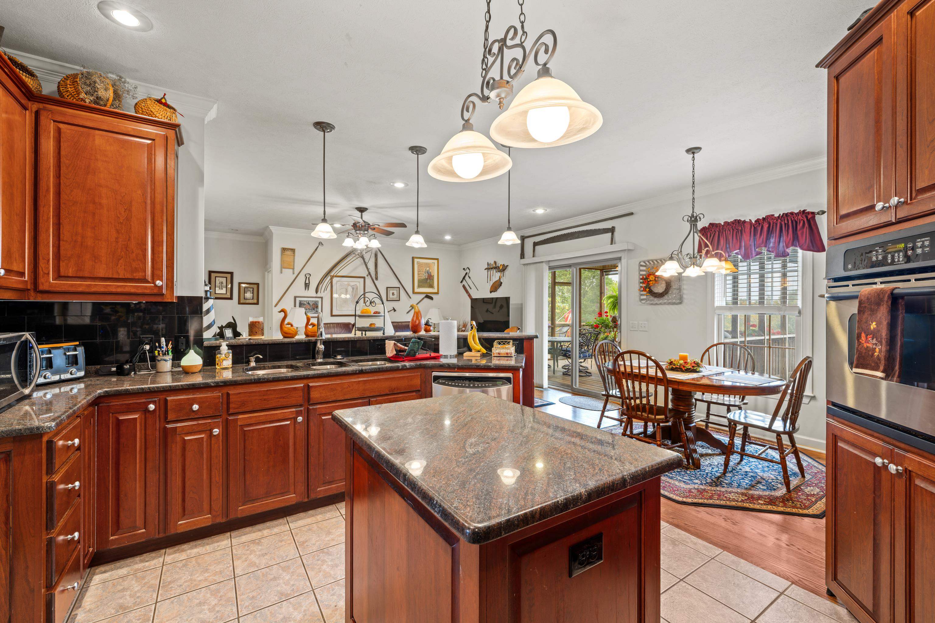 1529 MT CRAWFORD AVE, BRIDGEWATER, Virginia 22812, 4 Bedrooms Bedrooms, ,3 BathroomsBathrooms,Residential,1529 MT CRAWFORD AVE,669493 MLS # 669493