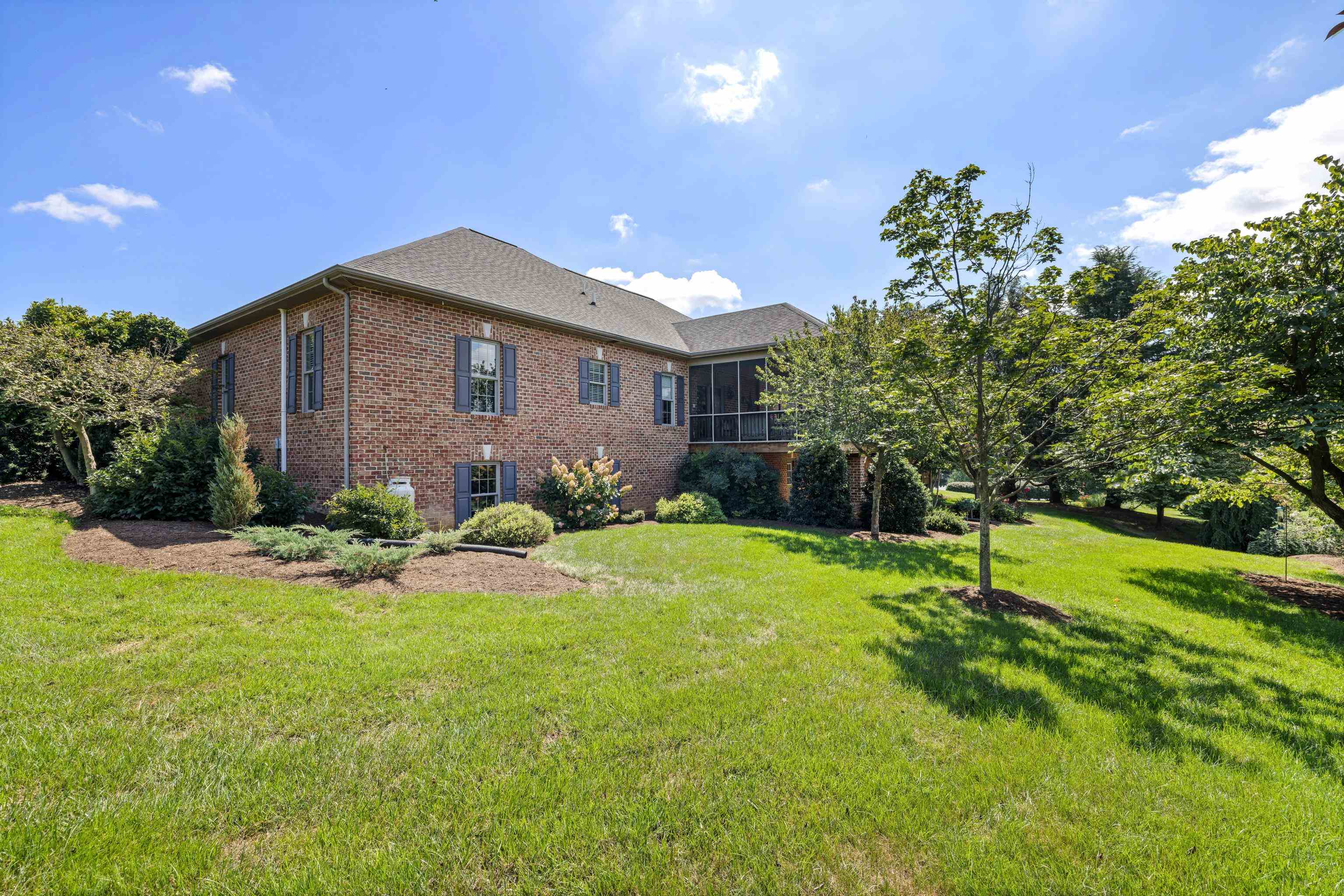 1529 MT CRAWFORD AVE, BRIDGEWATER, Virginia 22812, 4 Bedrooms Bedrooms, ,3 BathroomsBathrooms,Residential,1529 MT CRAWFORD AVE,669493 MLS # 669493