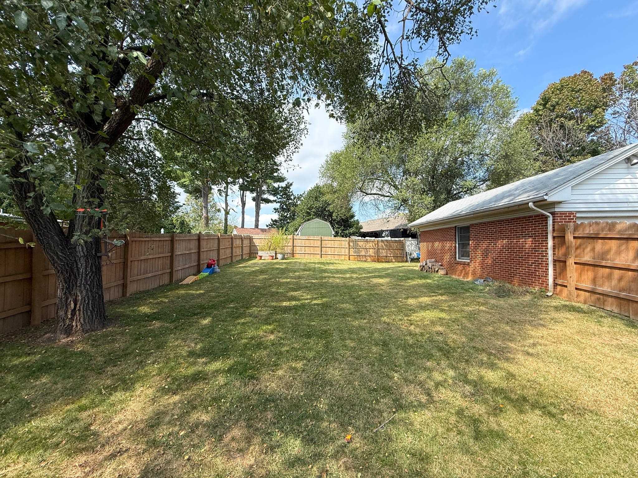 1700 S ELLISON CIR, WAYNESBORO, Virginia 22980, 3 Bedrooms Bedrooms, ,1 BathroomBathrooms,Residential,1700 S ELLISON CIR,669495 MLS # 669495