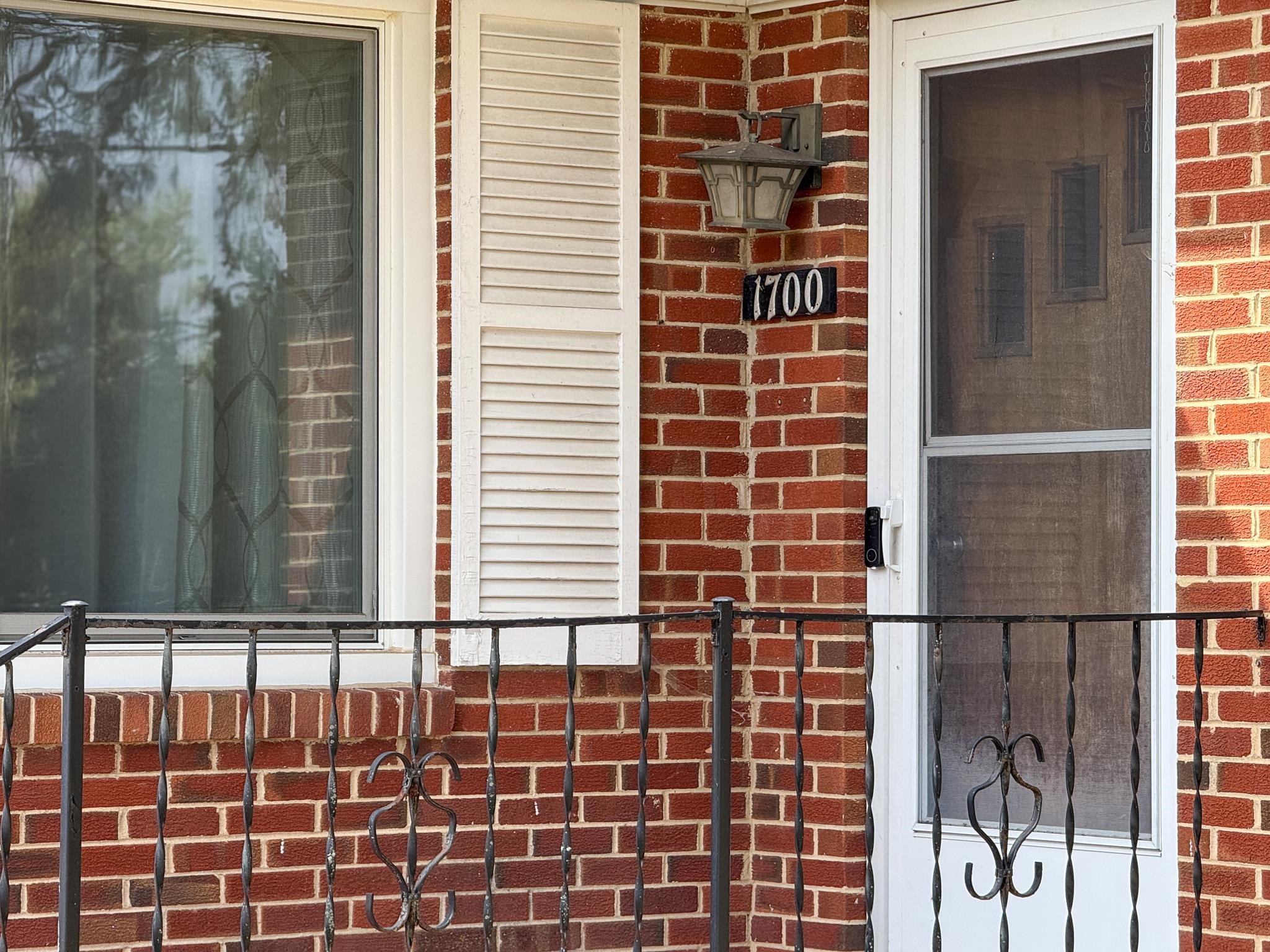 1700 S ELLISON CIR, WAYNESBORO, Virginia 22980, 3 Bedrooms Bedrooms, ,1 BathroomBathrooms,Residential,1700 S ELLISON CIR,669495 MLS # 669495