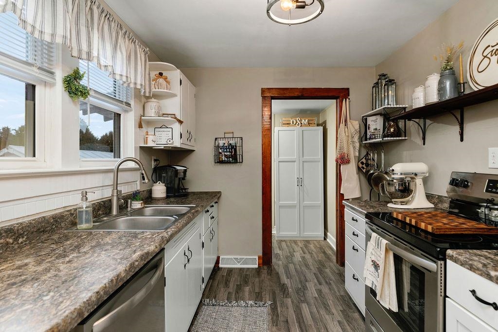 1493 LAUREL HILL RD, VERONA, Virginia 24482, 3 Bedrooms Bedrooms, ,1 BathroomBathrooms,Residential,1493 LAUREL HILL RD,669498 MLS # 669498