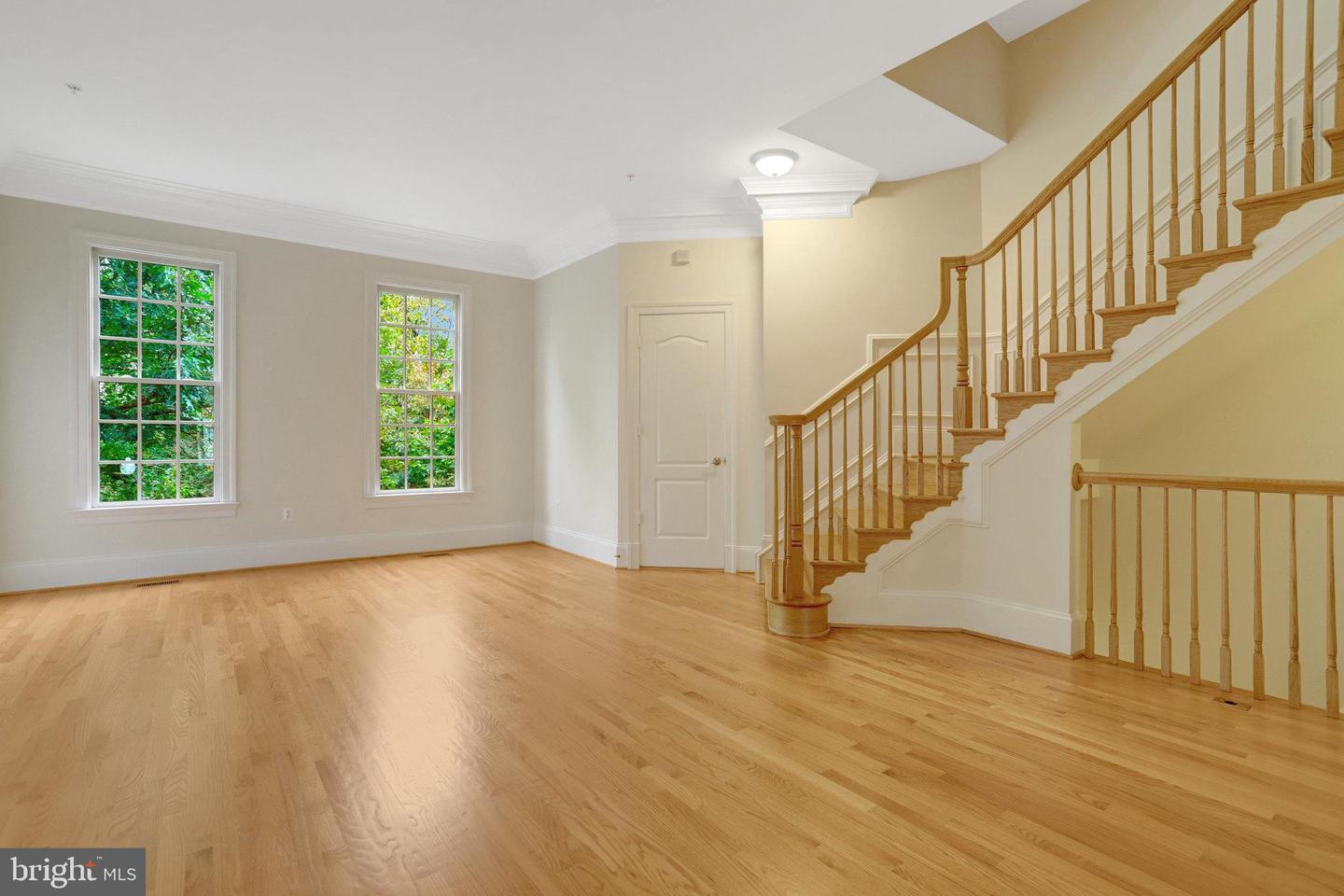 1852 CARPENTER RD, ALEXANDRIA, Virginia 22314, 3 Bedrooms Bedrooms, ,3 BathroomsBathrooms,Residential,For sale,1852 CARPENTER RD,VAAX2048972 MLS # VAAX2048972