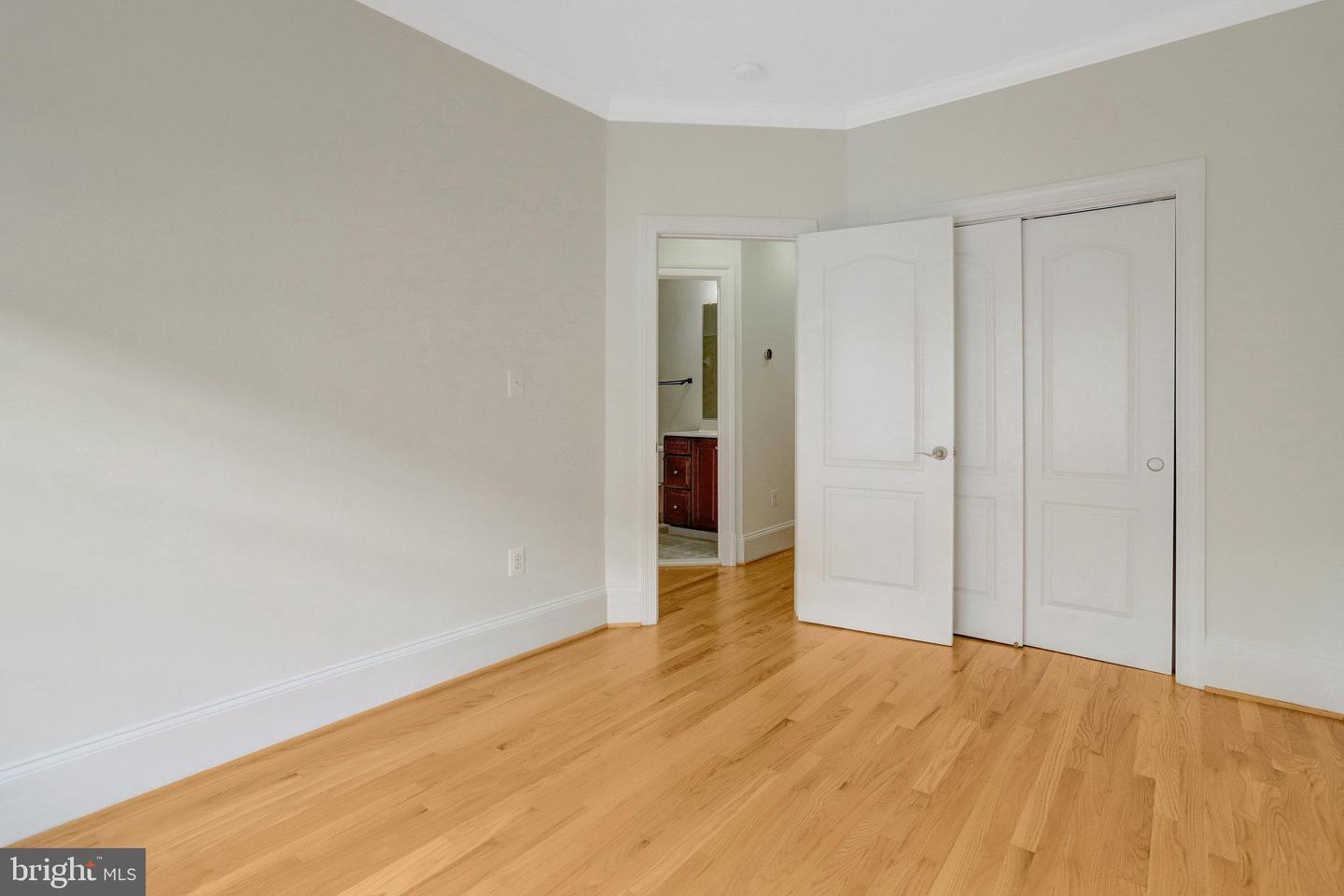 1852 CARPENTER RD, ALEXANDRIA, Virginia 22314, 3 Bedrooms Bedrooms, ,3 BathroomsBathrooms,Residential,For sale,1852 CARPENTER RD,VAAX2048972 MLS # VAAX2048972