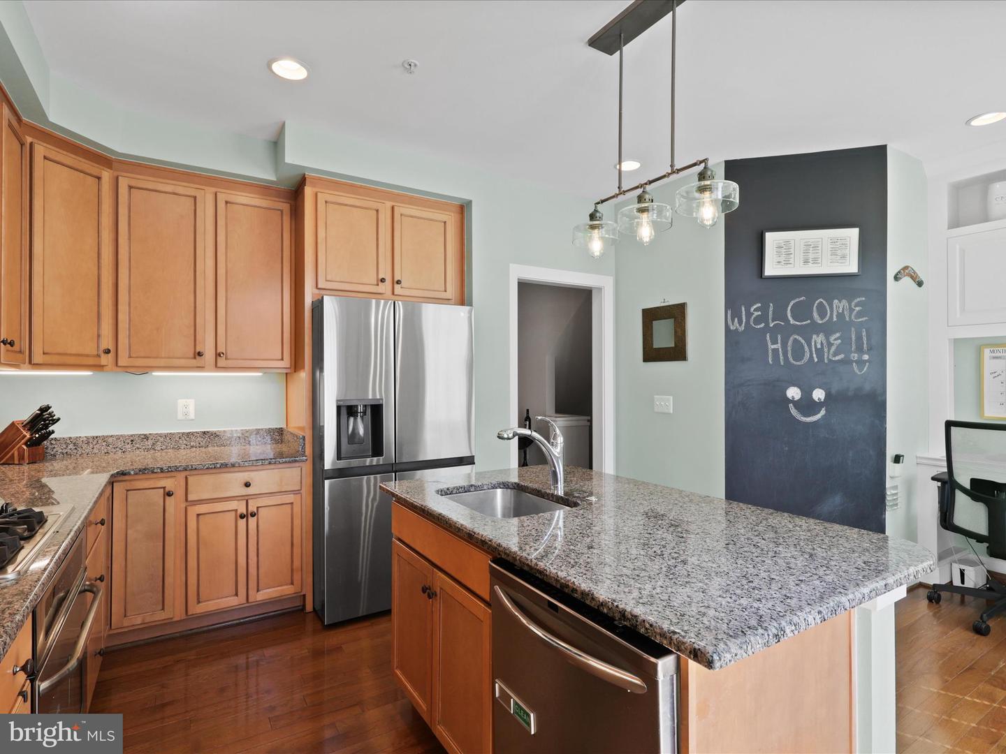 828 MADISON ST, ALEXANDRIA, Virginia 22314, 3 Bedrooms Bedrooms, ,3 BathroomsBathrooms,Residential,For sale,828 MADISON ST,VAAX2049030 MLS # VAAX2049030