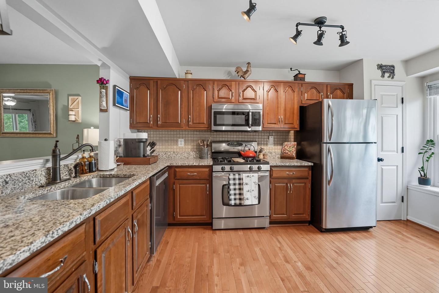 44094 GALA CIR, ASHBURN, Virginia 20147, 3 Bedrooms Bedrooms, ,2 BathroomsBathrooms,Residential,For sale,44094 GALA CIR,VALO2105498 MLS # VALO2105498