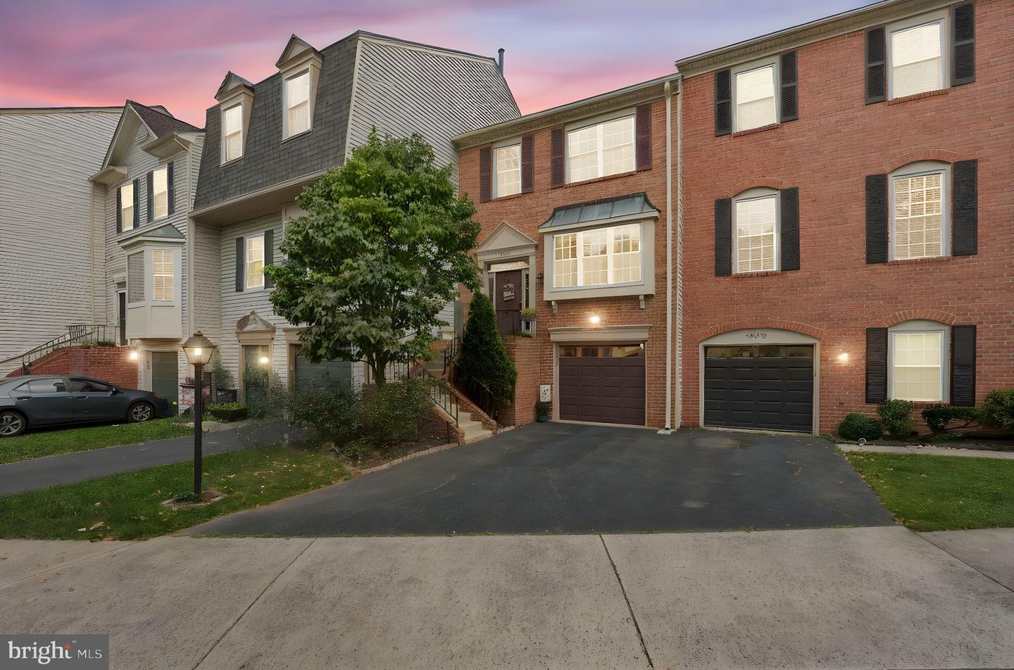 44094 GALA CIR, ASHBURN, Virginia 20147, 3 Bedrooms Bedrooms, ,2 BathroomsBathrooms,Residential,For sale,44094 GALA CIR,VALO2105498 MLS # VALO2105498