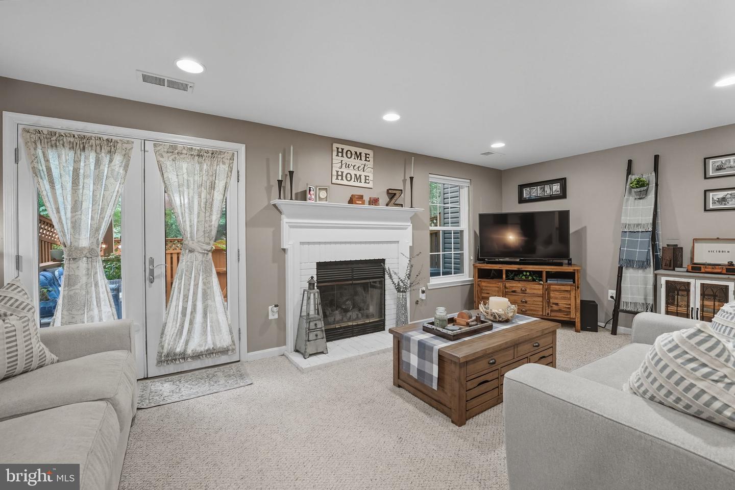44094 GALA CIR, ASHBURN, Virginia 20147, 3 Bedrooms Bedrooms, ,2 BathroomsBathrooms,Residential,For sale,44094 GALA CIR,VALO2105498 MLS # VALO2105498