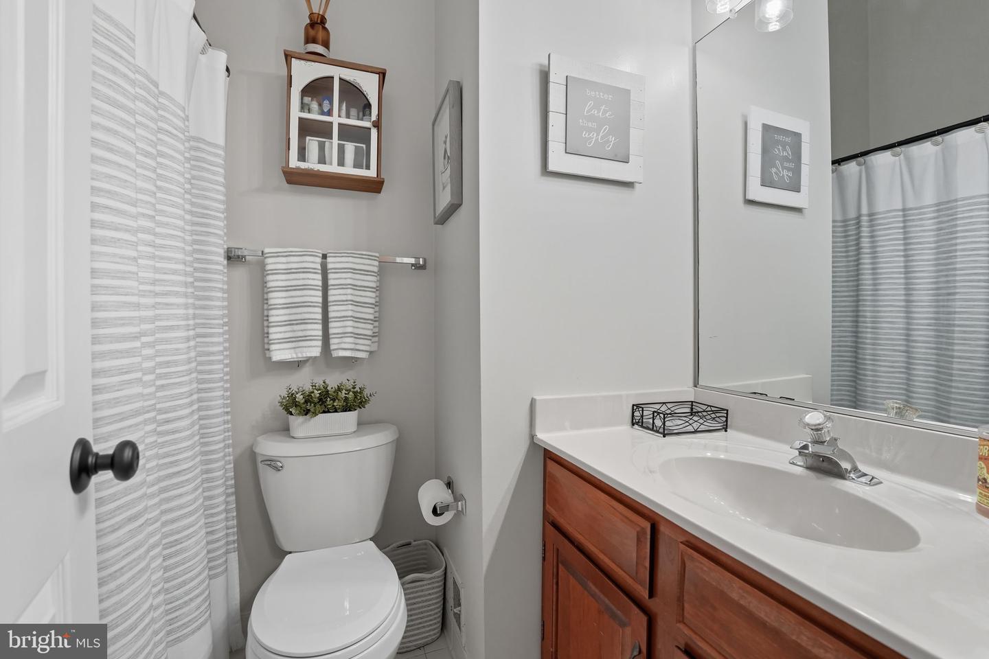 44094 GALA CIR, ASHBURN, Virginia 20147, 3 Bedrooms Bedrooms, ,2 BathroomsBathrooms,Residential,For sale,44094 GALA CIR,VALO2105498 MLS # VALO2105498