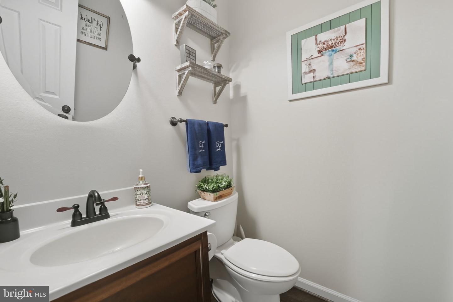 44094 GALA CIR, ASHBURN, Virginia 20147, 3 Bedrooms Bedrooms, ,2 BathroomsBathrooms,Residential,For sale,44094 GALA CIR,VALO2105498 MLS # VALO2105498