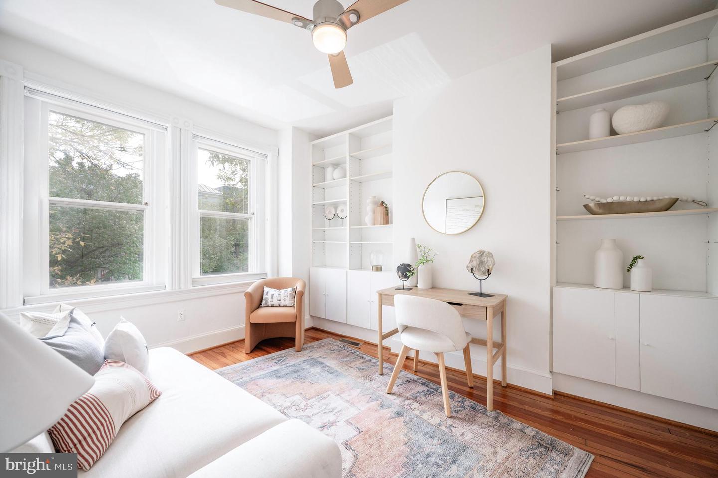 332 N COLUMBUS ST, ALEXANDRIA, Virginia 22314, 3 Bedrooms Bedrooms, ,2 BathroomsBathrooms,Residential,For sale,332 N COLUMBUS ST,VAAX2049164 MLS # VAAX2049164