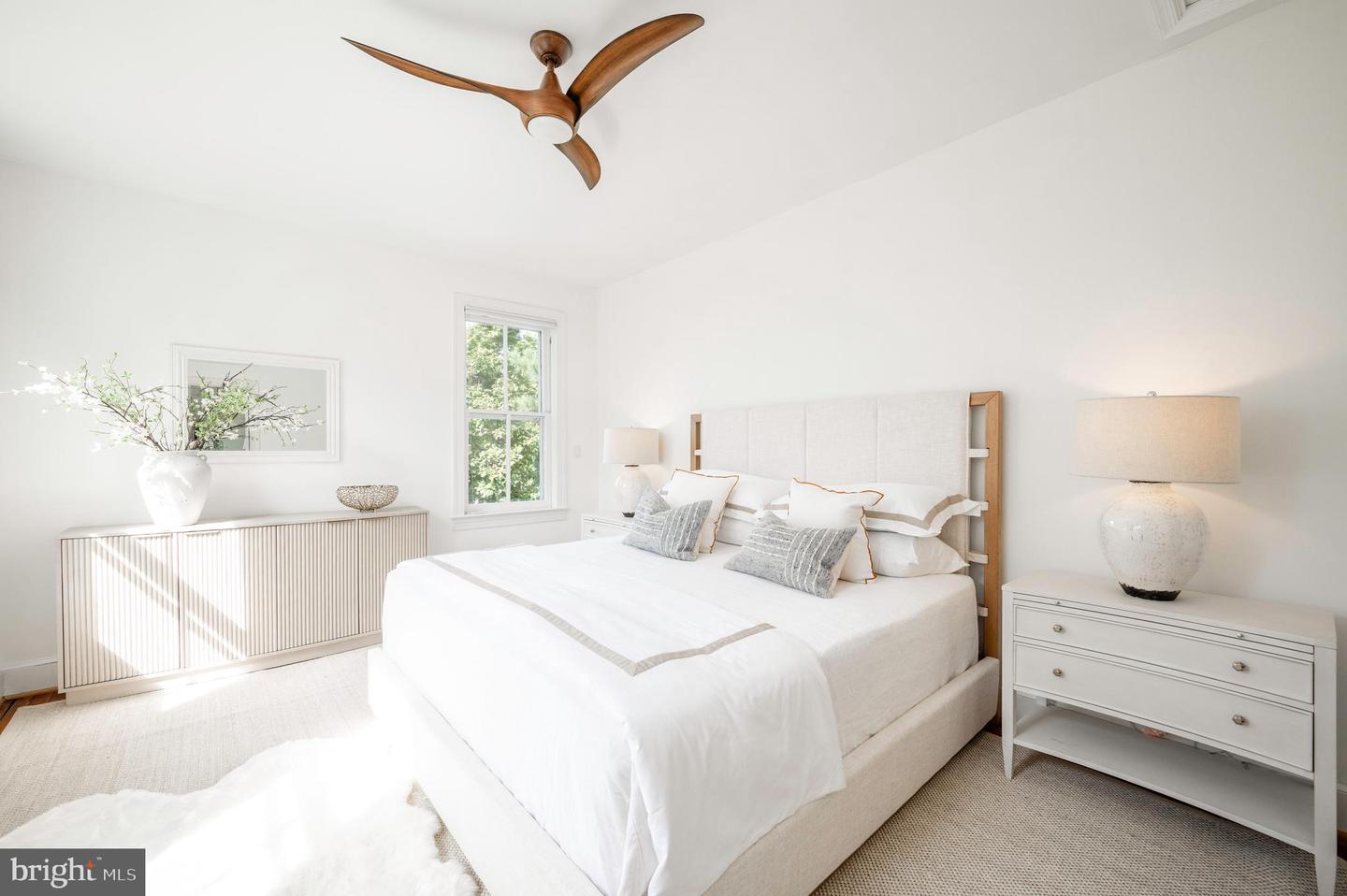 332 N COLUMBUS ST, ALEXANDRIA, Virginia 22314, 3 Bedrooms Bedrooms, ,2 BathroomsBathrooms,Residential,For sale,332 N COLUMBUS ST,VAAX2049164 MLS # VAAX2049164