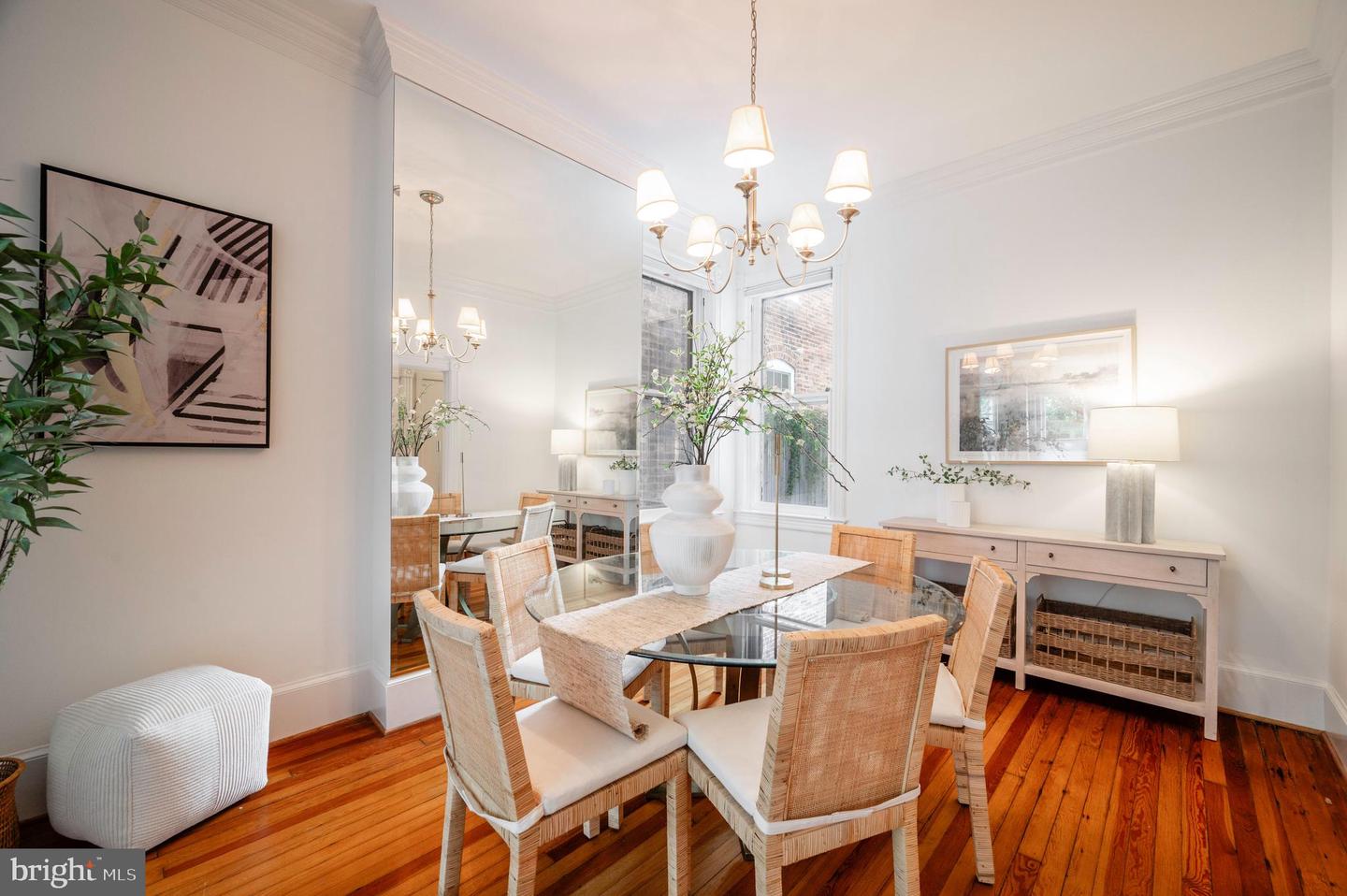 332 N COLUMBUS ST, ALEXANDRIA, Virginia 22314, 3 Bedrooms Bedrooms, ,2 BathroomsBathrooms,Residential,For sale,332 N COLUMBUS ST,VAAX2049164 MLS # VAAX2049164