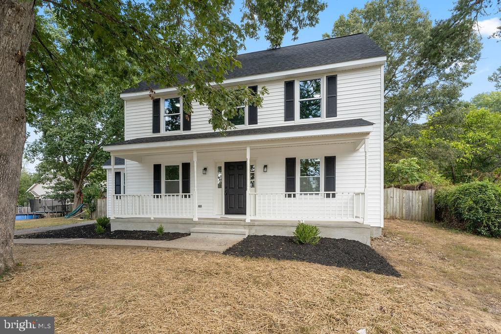936 FICKLEN RD, FREDERICKSBURG, Virginia 22405, 3 Bedrooms Bedrooms, ,2 BathroomsBathrooms,Residential,For sale,936 FICKLEN RD,VAST2042464 MLS # VAST2042464