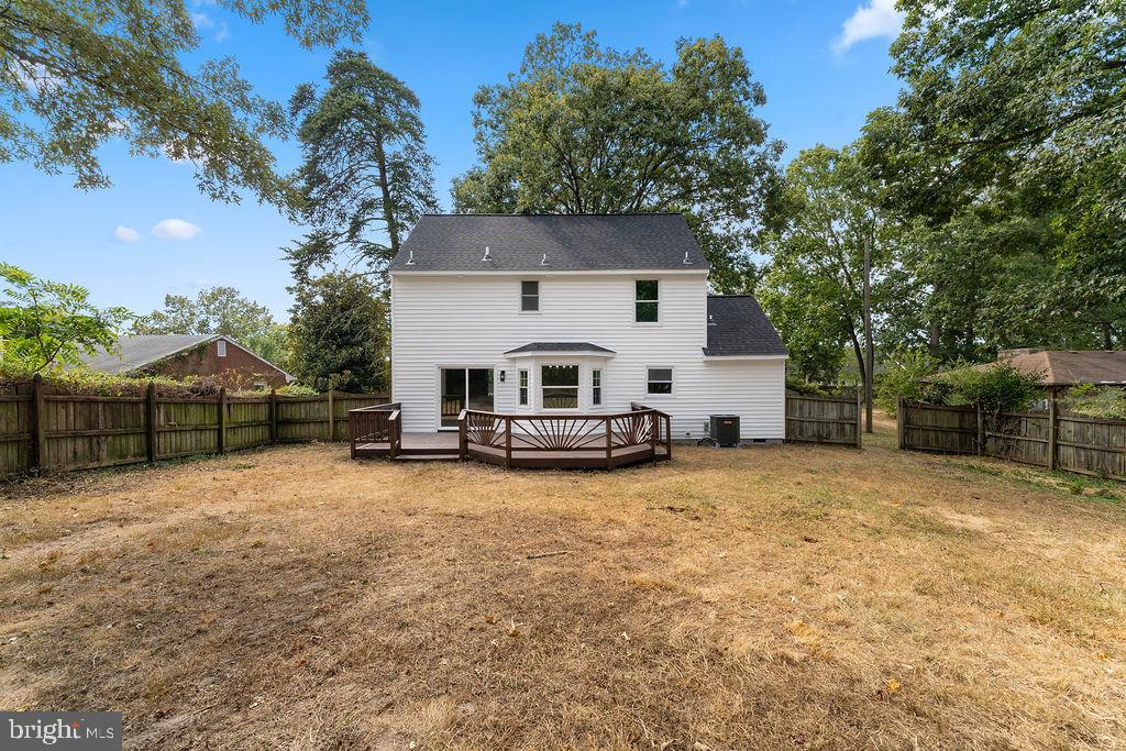 936 FICKLEN RD, FREDERICKSBURG, Virginia 22405, 3 Bedrooms Bedrooms, ,2 BathroomsBathrooms,Residential,For sale,936 FICKLEN RD,VAST2042464 MLS # VAST2042464