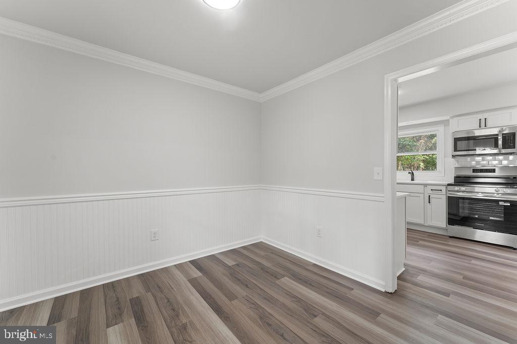 936 FICKLEN RD, FREDERICKSBURG, Virginia 22405, 3 Bedrooms Bedrooms, ,2 BathroomsBathrooms,Residential,For sale,936 FICKLEN RD,VAST2042464 MLS # VAST2042464