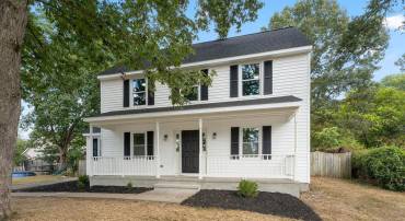 936 FICKLEN RD, FREDERICKSBURG, Virginia 22405, 3 Bedrooms Bedrooms, ,2 BathroomsBathrooms,Residential,For sale,936 FICKLEN RD,VAST2042464 MLS # VAST2042464