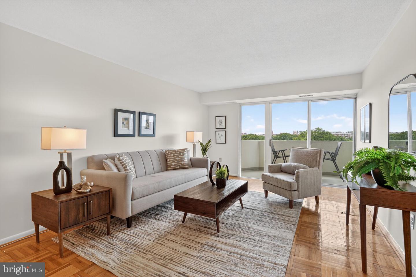 700 7TH ST SW #716, WASHINGTON, District Of Columbia 20024, 1 Bedroom Bedrooms, ,1 BathroomBathrooms,Residential,For sale,700 7TH ST SW #716,DCDC2220588 MLS # DCDC2220588