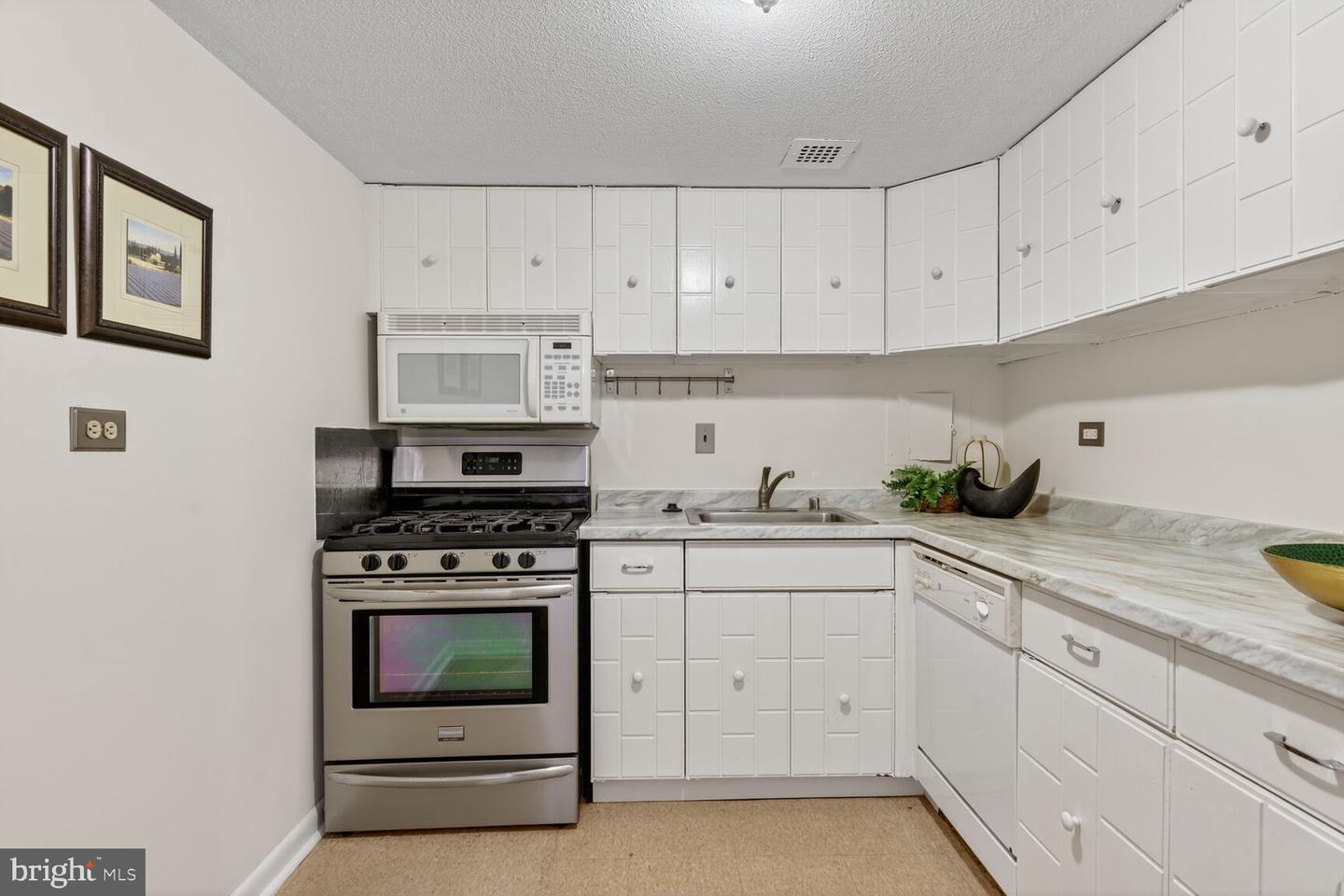700 7TH ST SW #716, WASHINGTON, District Of Columbia 20024, 1 Bedroom Bedrooms, ,1 BathroomBathrooms,Residential,For sale,700 7TH ST SW #716,DCDC2220588 MLS # DCDC2220588