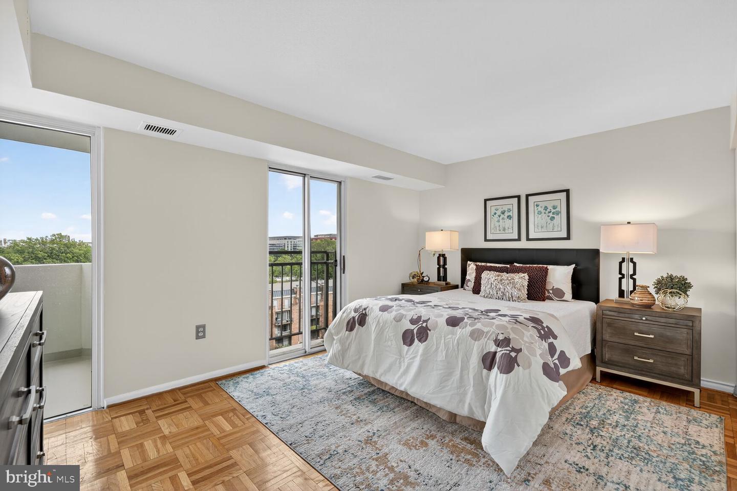 700 7TH ST SW #716, WASHINGTON, District Of Columbia 20024, 1 Bedroom Bedrooms, ,1 BathroomBathrooms,Residential,For sale,700 7TH ST SW #716,DCDC2220588 MLS # DCDC2220588